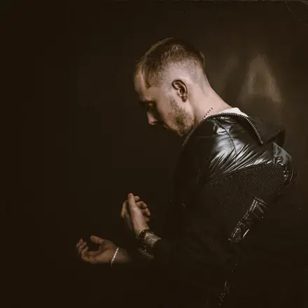 о чем ты думаешь. о чём думаешь. о чем ты думаешь сейчас текст. ты всё ещё о ней думаешь. думать о ней цитаты.